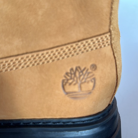 NIB timberland boots - Picture 5 of 9